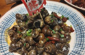 Old Nanning Stir-Fried Snails