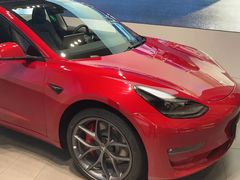 -TESLA 特斯拉(上海太古汇体验店)