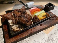 -穹六人间 people 6(岳阳路店)