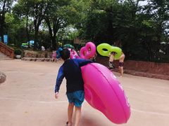 -热带风暴水上乐园