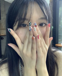 -七月美睫 美甲