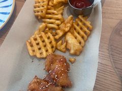 -必胜客(WOW阿罗海店)