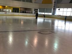 -冠军冰场CHAMPION RINK(百联又一城店)