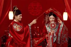 -金色芭莎婚纱摄影(昆山店)