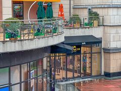 -王府井奥莱临潼小镇(临潼店)