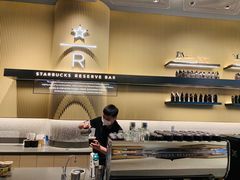 -星巴克臻选(上海合生汇1F店)