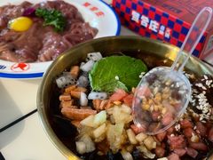 -贤合庄卤味火锅(济南泉城路店)