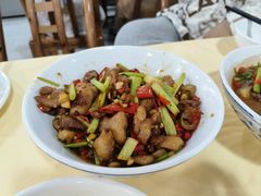 -笨罗卜浏阳菜馆(太平街店)