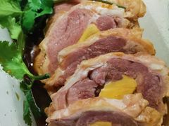 咸蛋黄鸭卷-马虎风味菜馆(王府园小区店)