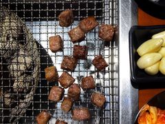 -肉甲韩国木炭烤肉(新壹街1店)