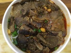-覃肥叔桂林米粉(粮道街店)