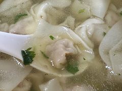 -周震馄饨
