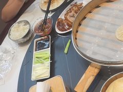 -梅利汴京烤鸭•开封豫菜地标店(东大街店)