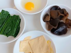 -桥香园过桥米线(国贸店)