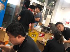 大堂-郭记小街麻辣烫(南小街总店)