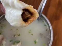 -宝羊老白家包子铺