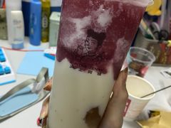 -沪上阿姨·精选茶饮(十一经路店)