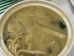 -鹊华居·地道鲁菜·海鲜·融合味(大明湖店)