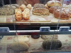-盒马鲜生(红莲店)