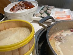 -三人行骨头王火锅(长寿店)