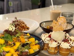 烤肉肠芒果沙拉-BE BRIGHT KITCHEN(正佳广场店)