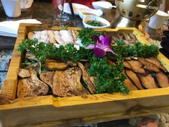 -慢丽江·云南野生菌土鸡锅(西山店)