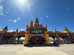 -霸王河欢乐世界