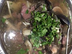 -谢老五跷脚牛肉·非遗传承店