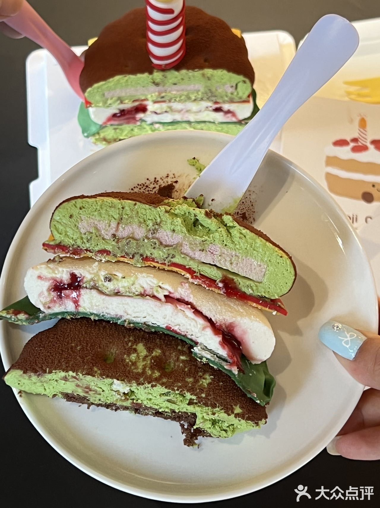广州也有啦。。。。jellycat🍔！（好可