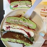 广州也有啦。。。。jellycat🍔！（好可