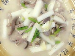 -茂县小辣椒川菜馆-羌家铜锅土火锅