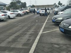 -八仙台服务区-停车场