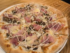 -城市大道红炉披萨烘焙坊