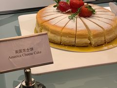 美式芝士蛋糕-广州花园酒店·凌璇阁旋转餐厅CAROUSEL360