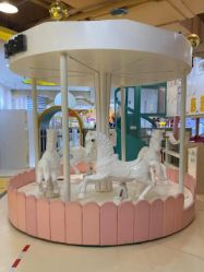 -多多淘儿童体验中心(重庆来福士店)