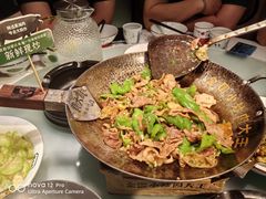 -费大厨辣椒炒肉(高铁吾悦广场店)