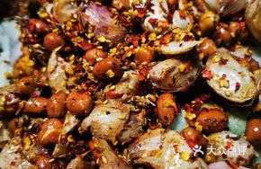 Garlic Sprouts with Peanuts