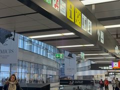 -维也纳国际机场