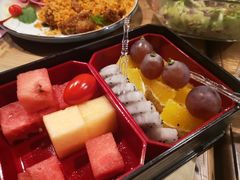 -临界音乐酒馆·小龙虾·江湖菜(华熙LIVE·鱼洞店)