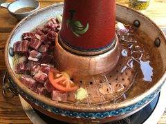 -毛辣果·贵州红酸汤牛肉火锅(西单店)
