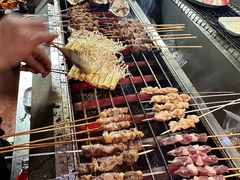 -华府九号海鲜烧烤大排档(龙域店)