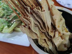 -张记老友聚张小串烧烤夜市
