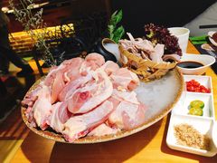 -洪氏嗨捞·广东猪肚鸡·椰子鸡火锅(西咸万象城店)
