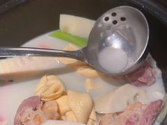 -首秀·四川料理(吾悦广场店)