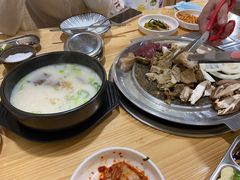 -24 新村雪浓汤(长白山烤肉店)