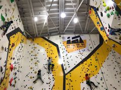 -问山MountQuest攀岩馆