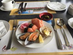 三文鱼刺身-华厦大酒店·桃源西餐厅·自助餐