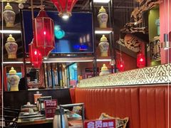 大堂-鸣记脆皮烤鱼·海鲜烤鱼(亿合城店)
