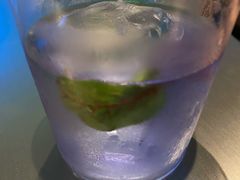 -Whisper Bar 