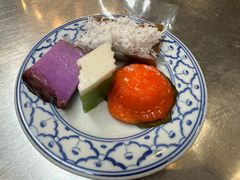 -莫定标娘惹糕点